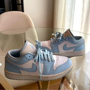 Women’s Air Jordan 1 Low `Ice Blue’